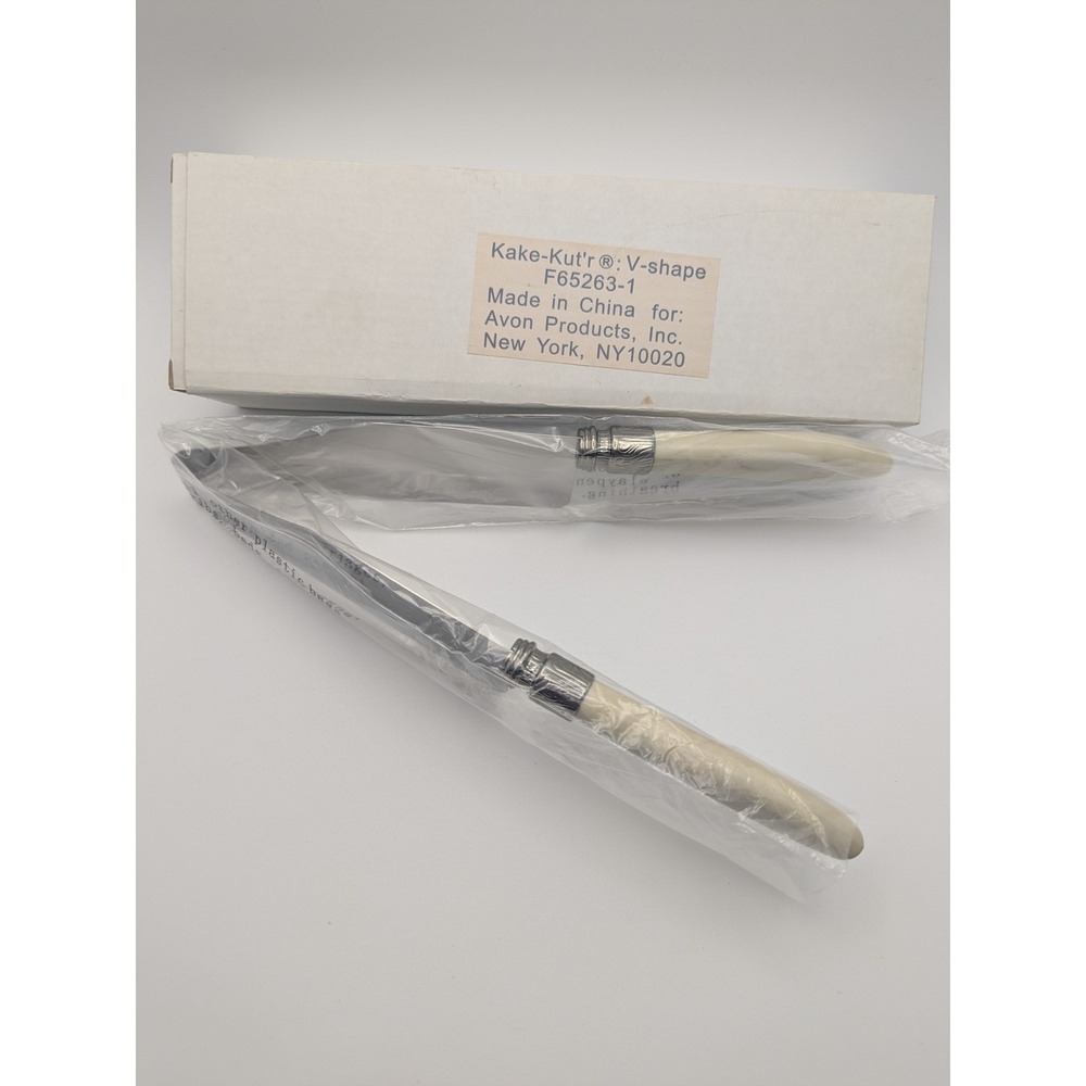 Avon Kake- Kut'r V-Shape Cake Pie Server Stainless Steel‎ Wedding Cake Knife